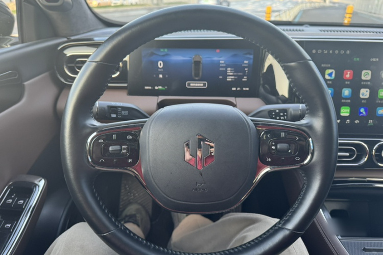 零跑汽车 零跑C01 2022款 后驱长续航版中控内饰7002