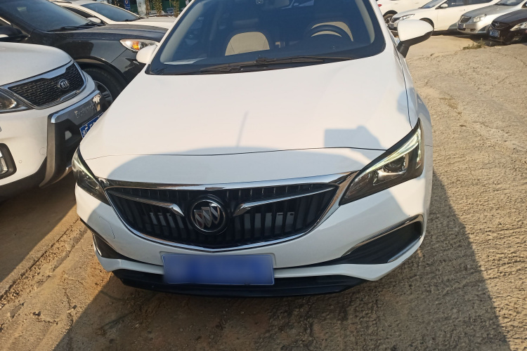 别克 威朗 2018款 三厢 15S 自动领先型车身外观2