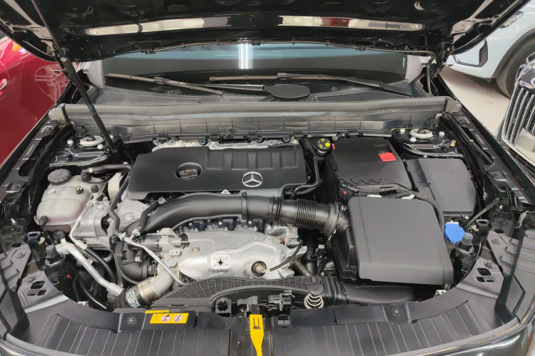 奔驰GLB 2023款 GLB 220 动感型局部细节24