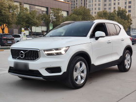 沃尔沃XC40 2020款 T3 智行时尚版