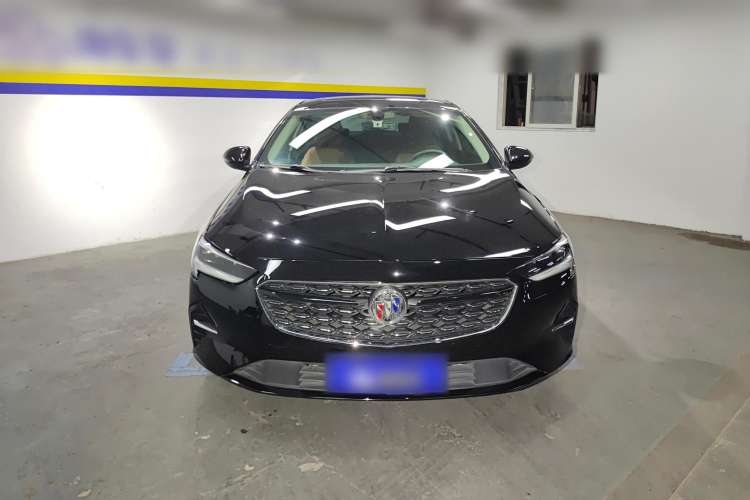 别克 君威 2023款 552T 智享型车身外观2