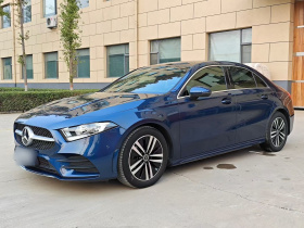 奔驰A级 2019款 A 180 L 运动轿车