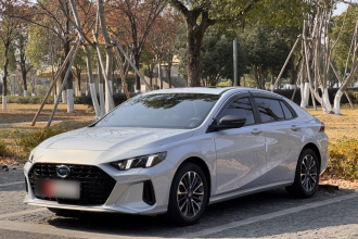 广汽传祺 2023款 影豹H 高能混动版