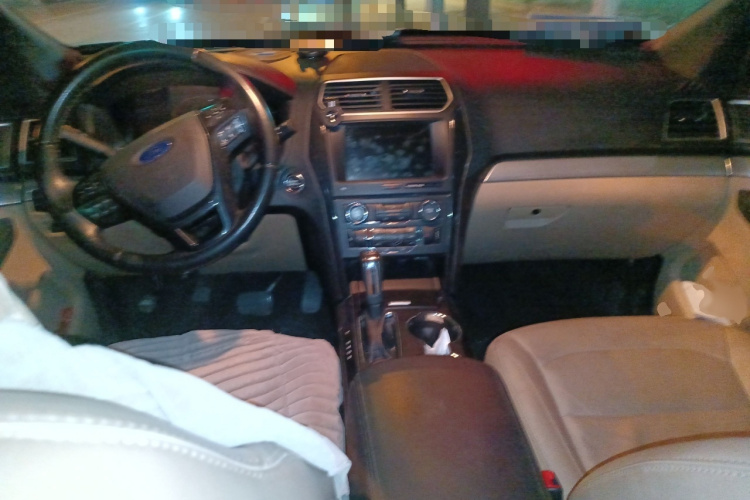 福特 探险者(进口) 2016款 2.3T 风尚版中控内饰7002