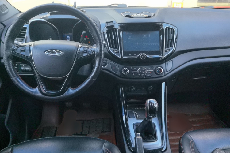 奇瑞 瑞虎5 2016款 1.5T 手动家悦信赖版中控内饰7002