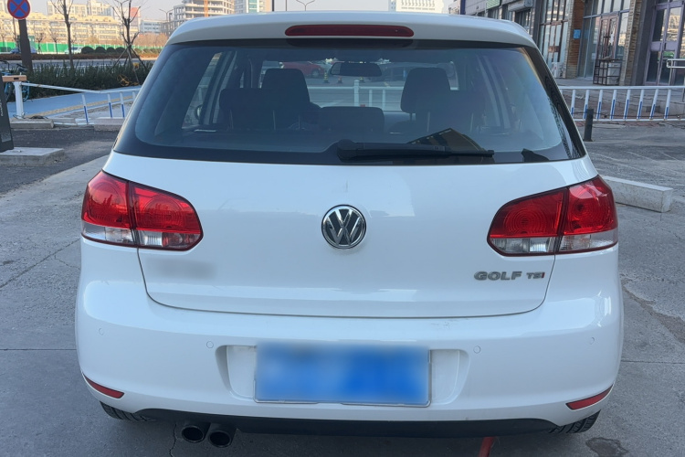 大众 高尔夫 2012款 1.4TSI 手动舒适型车身外观6004