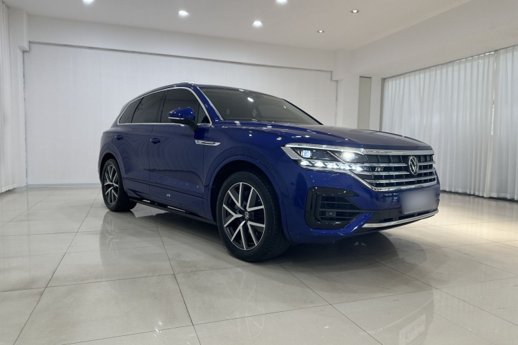 大众 途锐 2021款 3.0TSI 锐享版 经典运动套装车身外观6002