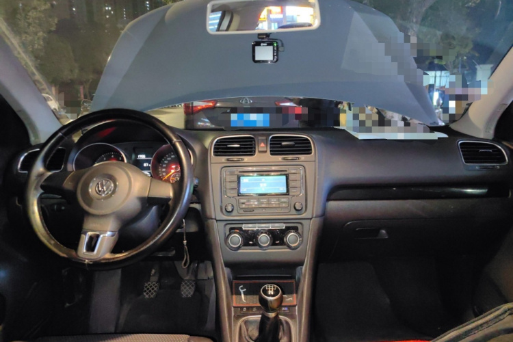 大众 高尔夫 2012款 1.6 手动舒适型中控内饰7002