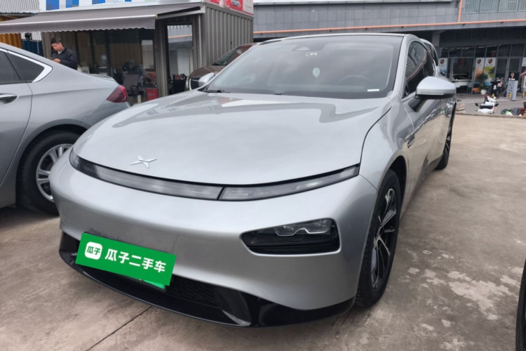 小鹏P7 2021款 480G车身外观1