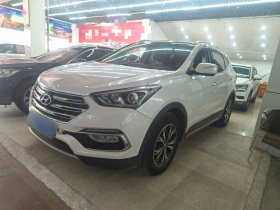 现代 胜达 2017款 2.4L 自动两驱智能型 5座