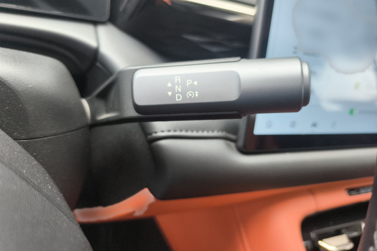 埃安 AION RT 2025款 650激光雷达版局部细节18