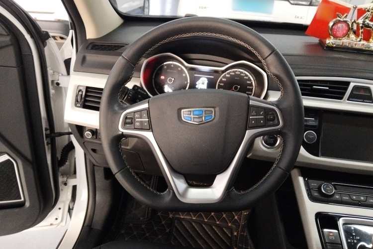 吉利汽车 博越 2020款 1.8TD DCT两驱智雅型中控内饰13