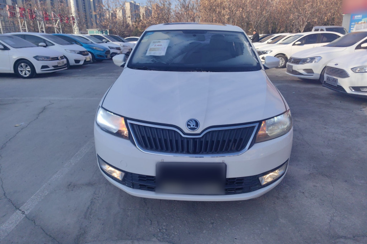 斯柯达 昕锐 2016款 1.4L 手动创行版车身外观2