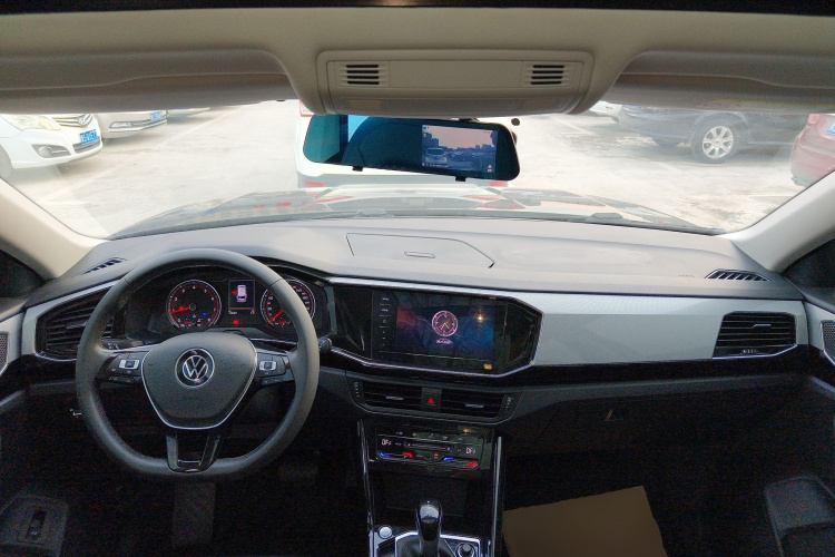 大众 探岳 2021款 330TSI 两驱豪华智联版中控内饰12