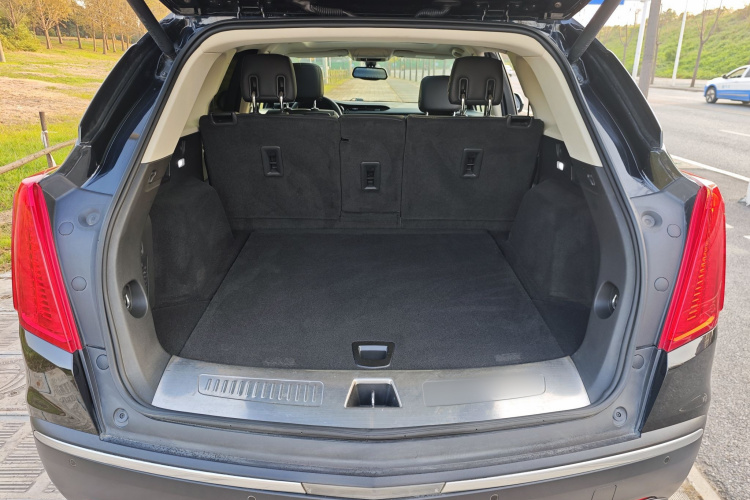 凯迪拉克XT5 2018款 25T 豪华型中控内饰7005