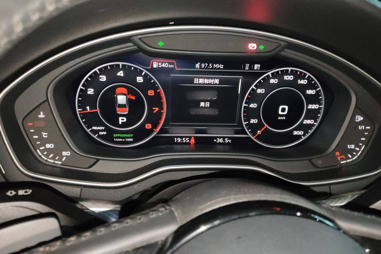 奥迪A4L 2018款 30周年年型 40 TFSI 时尚型局部细节14