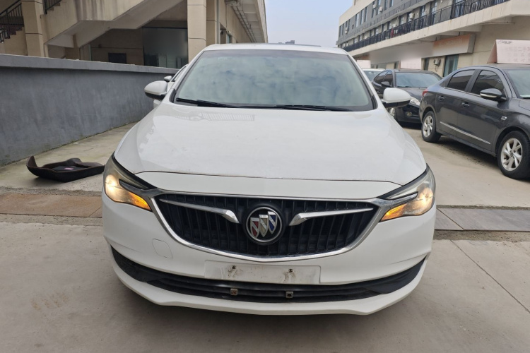 别克 英朗 2018款 15T 手动精英型 国V车身外观2