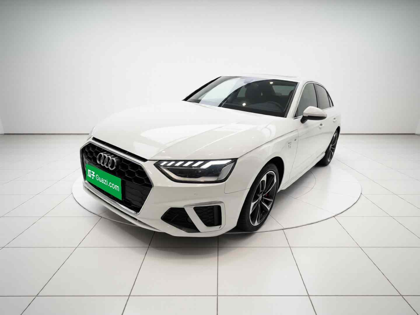 奥迪A4L 2024款 40 TFSI 时尚动感型(2)