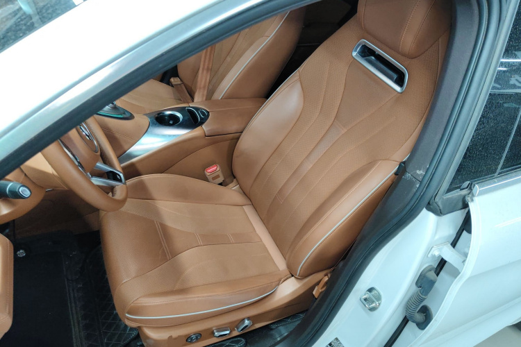 欧拉闪电猫 2022款 555km 尊贵版局部细节19