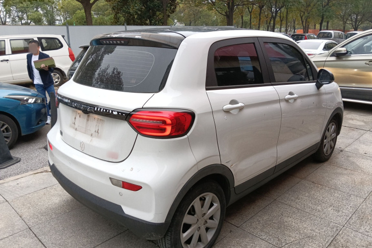 零跑汽车 零跑T03 2022款 皓玉版车身外观7