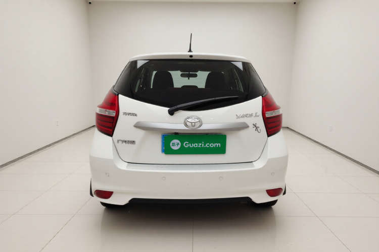 丰田 YARiS L 致炫 2017款 1.5E CVT劲速升级版车身外观6