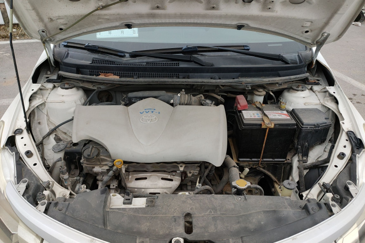 丰田 威驰 2014款 1.3L 自动型尚版机舱底盘24