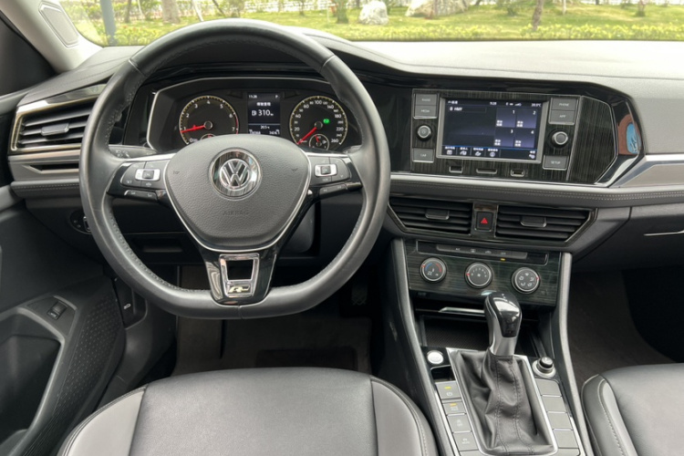 大众 速腾 2019款 280TSI DSG舒适型 国VI中控内饰7001