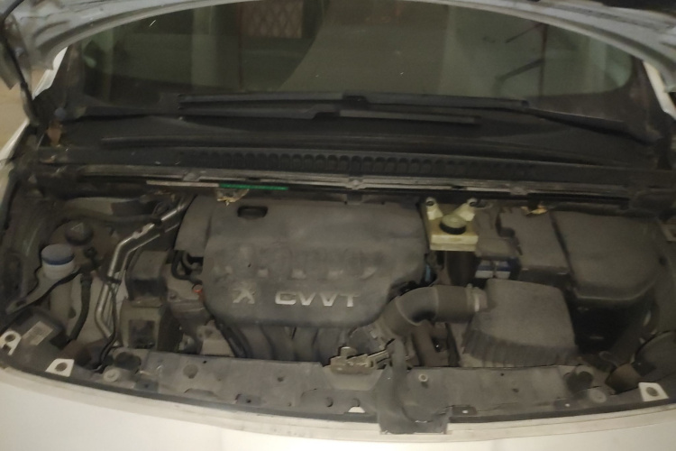 标致3008 2013款 2.0L 自动经典版局部细节24