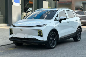 吉利几何E萤火虫 2023款 401KM 玲珑虎 5座