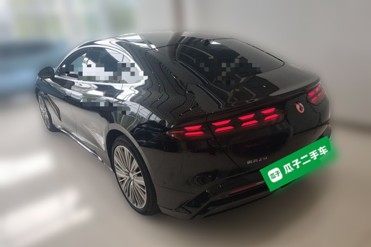 腾势Z9 2024款 1100km 四驱Ultra版车身外观5