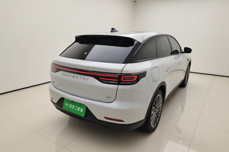 零跑汽车 零跑C11 2023款 纯电 500舒享版车身外观7