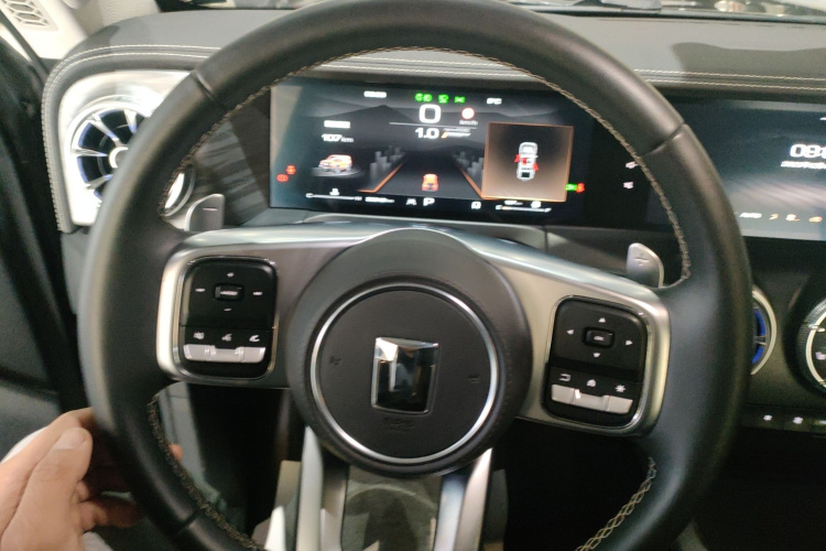 坦克300 2024款 2.0T 挑战者中控内饰13