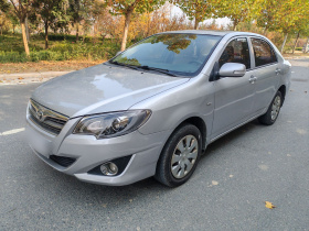 丰田 花冠 2013款 1.6L 自动卓越版