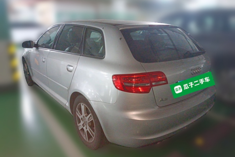 奥迪A3(进口) 2012款 Sportback 1.4T 技术型车身外观5