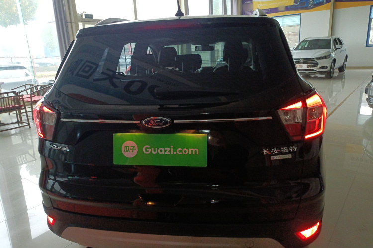 福特 翼虎 2018款 EcoBoost 180 两驱铂翼型车身外观6