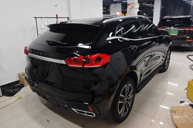 魏牌 VV5 2021款 1.5T 两驱智先锋车身外观7