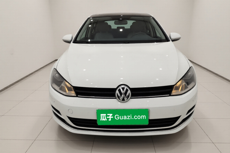 大众 高尔夫 2016款 230TSI 自动豪华型车身外观2