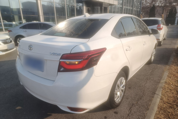 丰田 威驰 2021款 1.5L 手动创行版车身外观6005