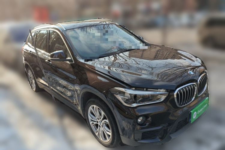 宝马X1 2018款 sDrive20Li 领先型车身外观6002