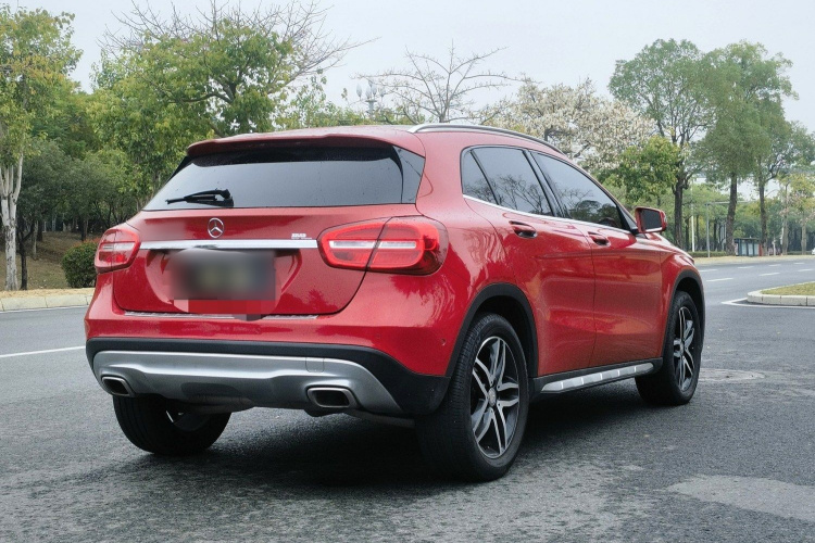 奔驰GLA 2016款 GLA 200 时尚型车身外观6004