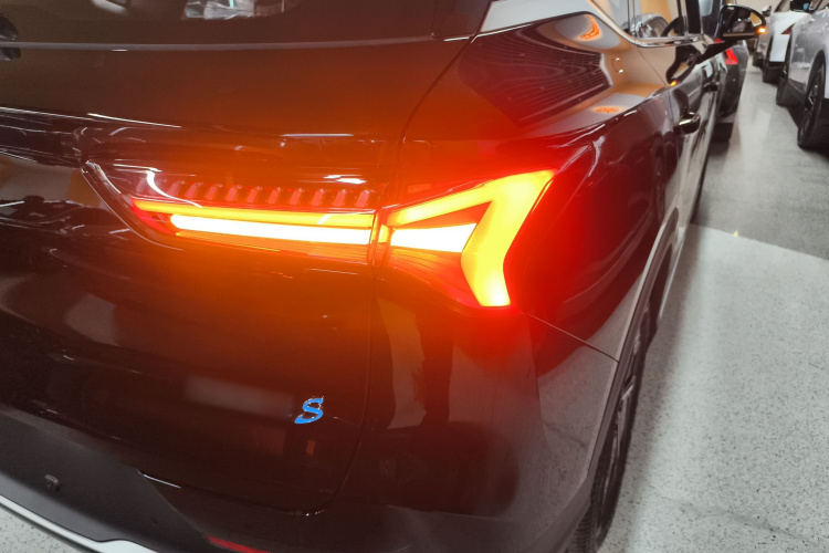 五菱汽车 五菱星光S 2025款 510km 旗舰型车身外观9