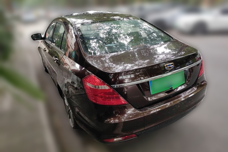 吉利汽车 帝豪 2017款 三厢百万款 1.5L CVT向上版车身外观5