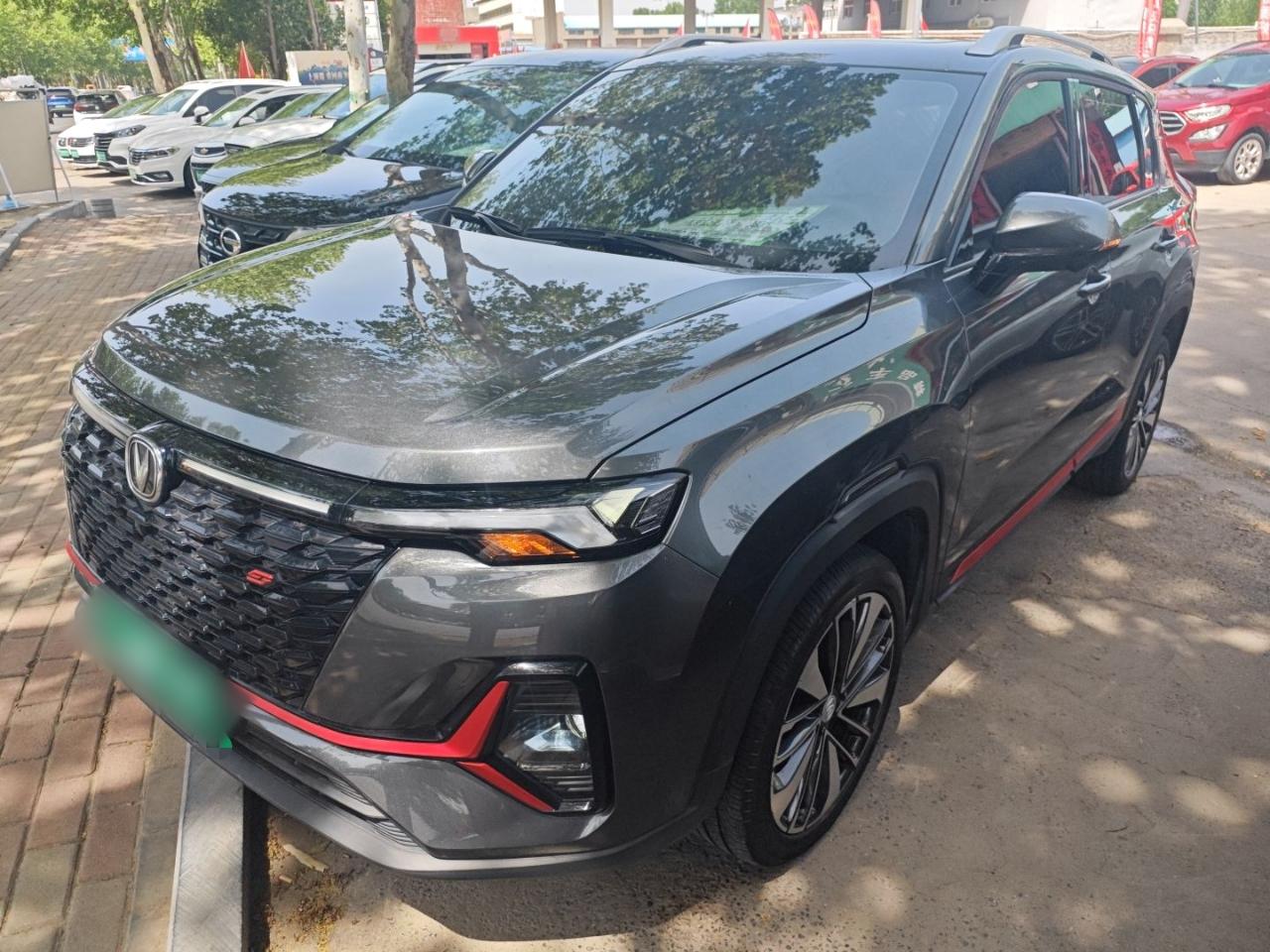 2021款 长安CS35 PLUS 蓝鲸NE 1.4T DCT尊贵型图片