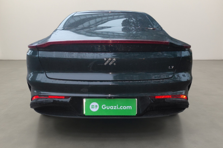 智己汽车 智己L7 2022款 Dynamic车身外观6