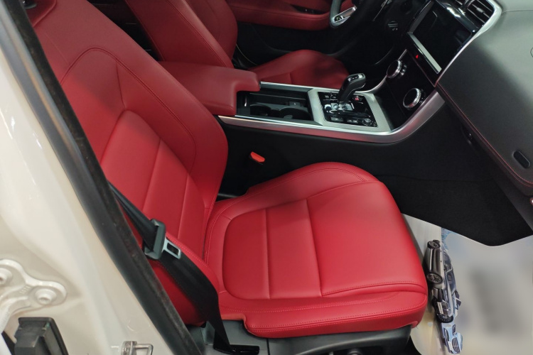 捷豹XEL 2024款 2.0T 250PS R-DYNAMIC S进取运动版局部细节41