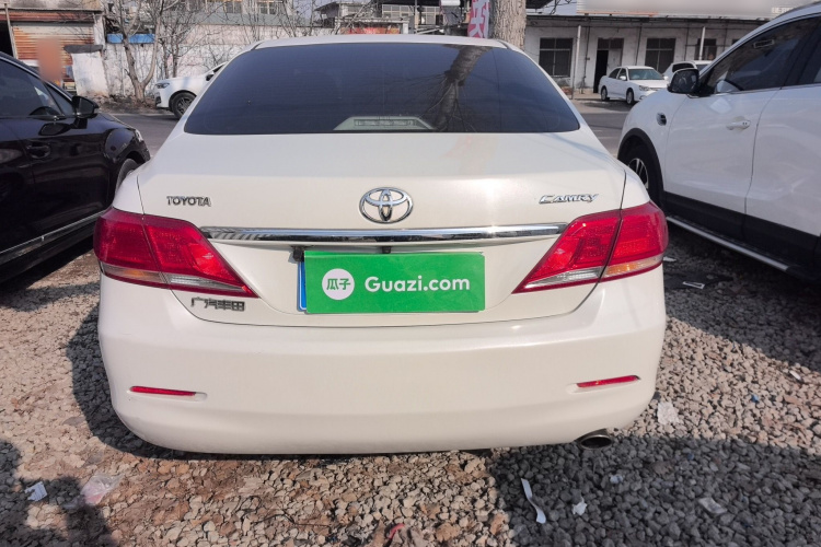 丰田 凯美瑞 2013款 200G 经典豪华版车身外观6