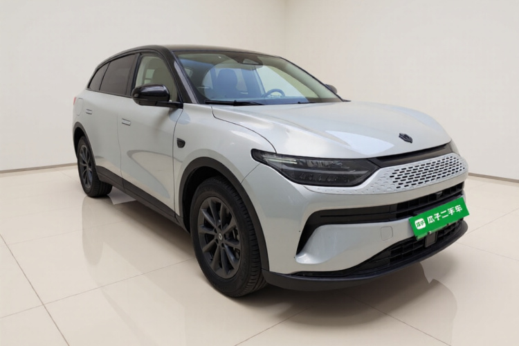 零跑汽车 零跑C11 2023款 增程 180舒享版车身外观3