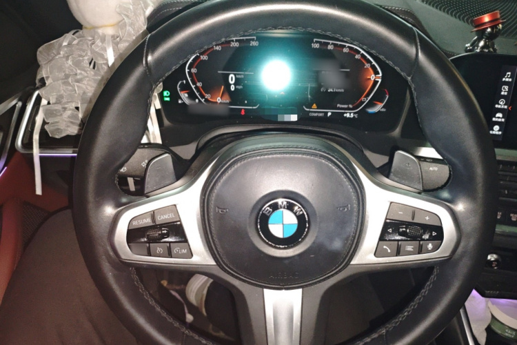 宝马4系 2022款 425i Gran Coupe M运动曜夜套装中控内饰13