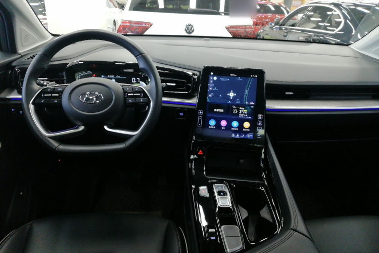 现代 库斯途 2021款 380TGDi 智爱旗舰版 TOP Premium中控内饰7002