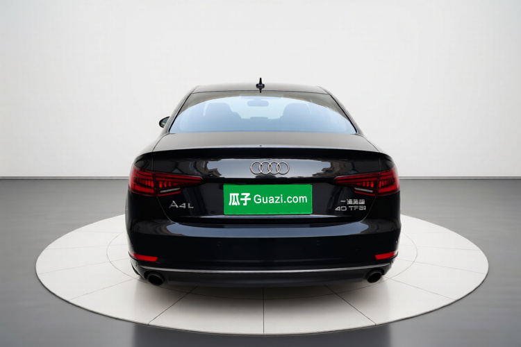 奥迪A4L 2018款 30周年年型 40 TFSI 进取型车身外观6